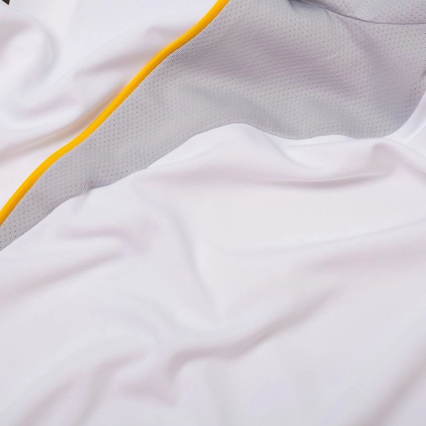 Camisola Real Madrid Principal 2025/26 – Manga Comprida