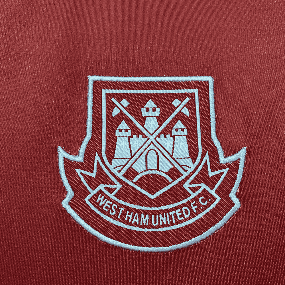 Camisola West Ham x Iron Maiden 2021/22 – Versão Adepto – Vermelho