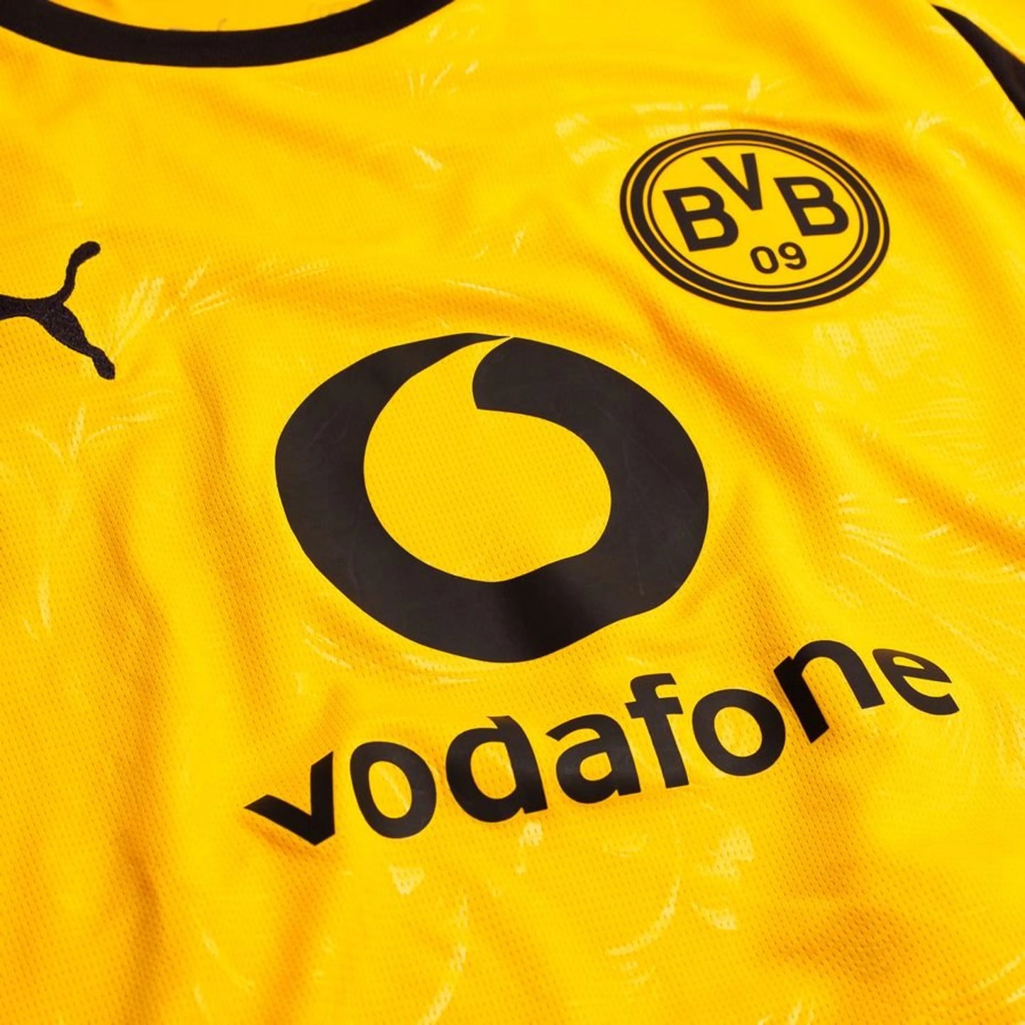Camisola Borussia Dortmund Cup 2025/26 - Versão Adepto