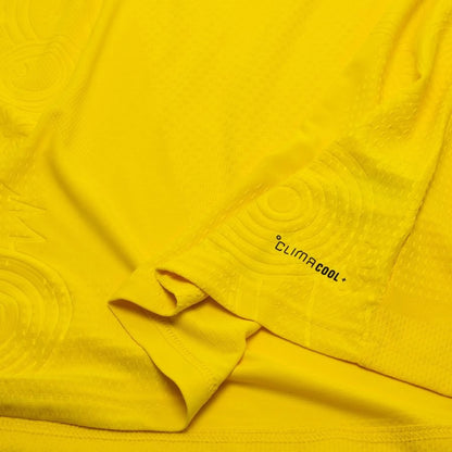 Camisola Suécia Principal 2025/26 – Versão Jogador