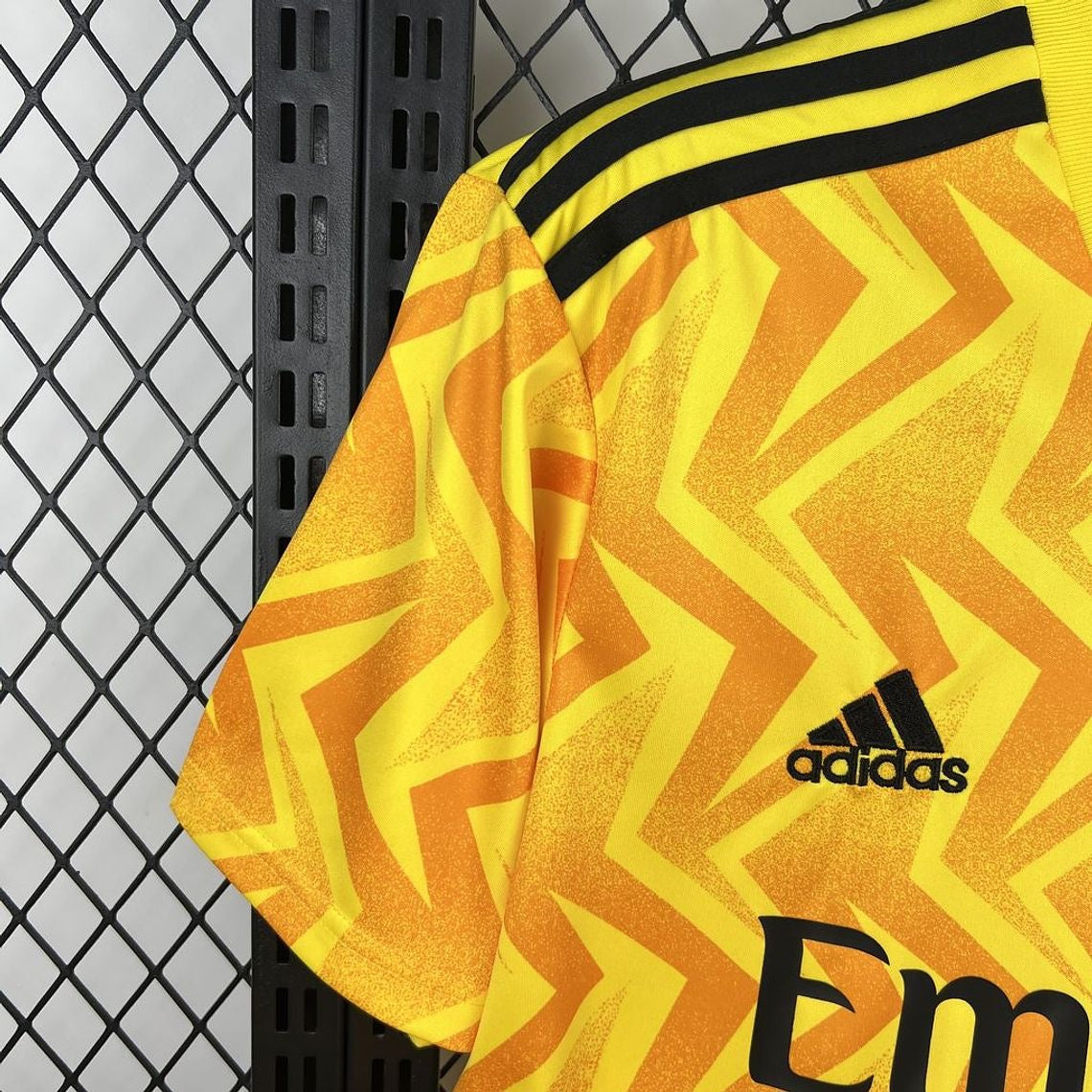 Benfica Alternativa 2022/23 – Amarelo – Versão Adepto