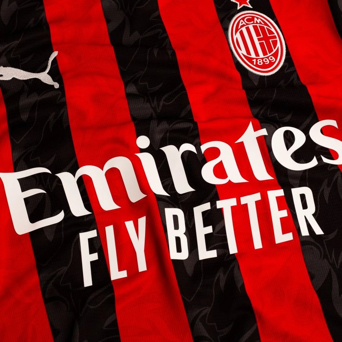 Camisola AC Milan Principal 2025/26 - Versão Adepto