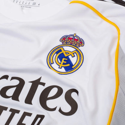 Camisola Real Madrid Principal 2025/26 - Versão Adepto