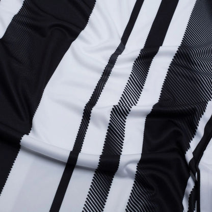 Camisola Juventus Principal 2025/26- Versão Adepto