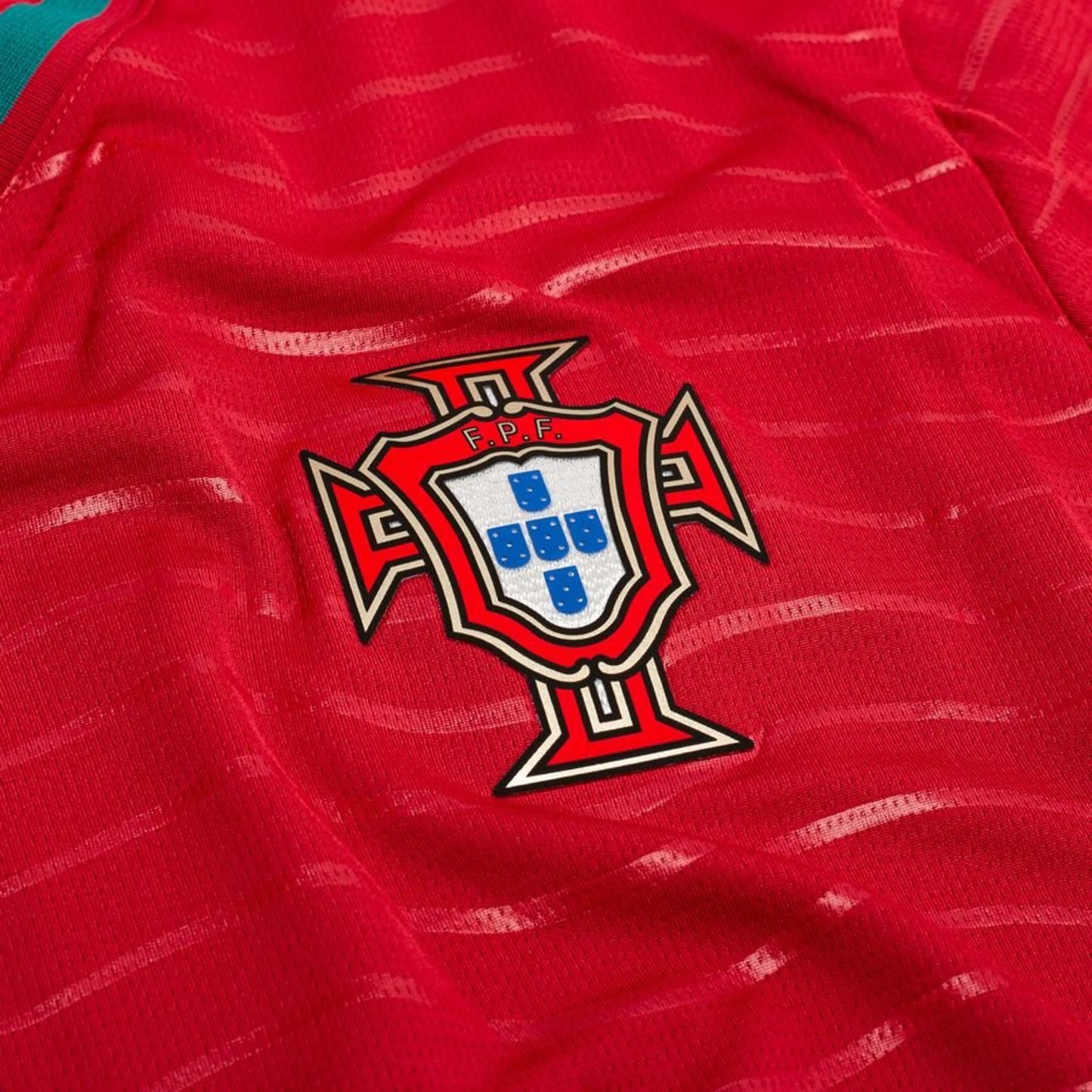 Camisola Portugal Principal Mundial 2026 – Manga Comprida