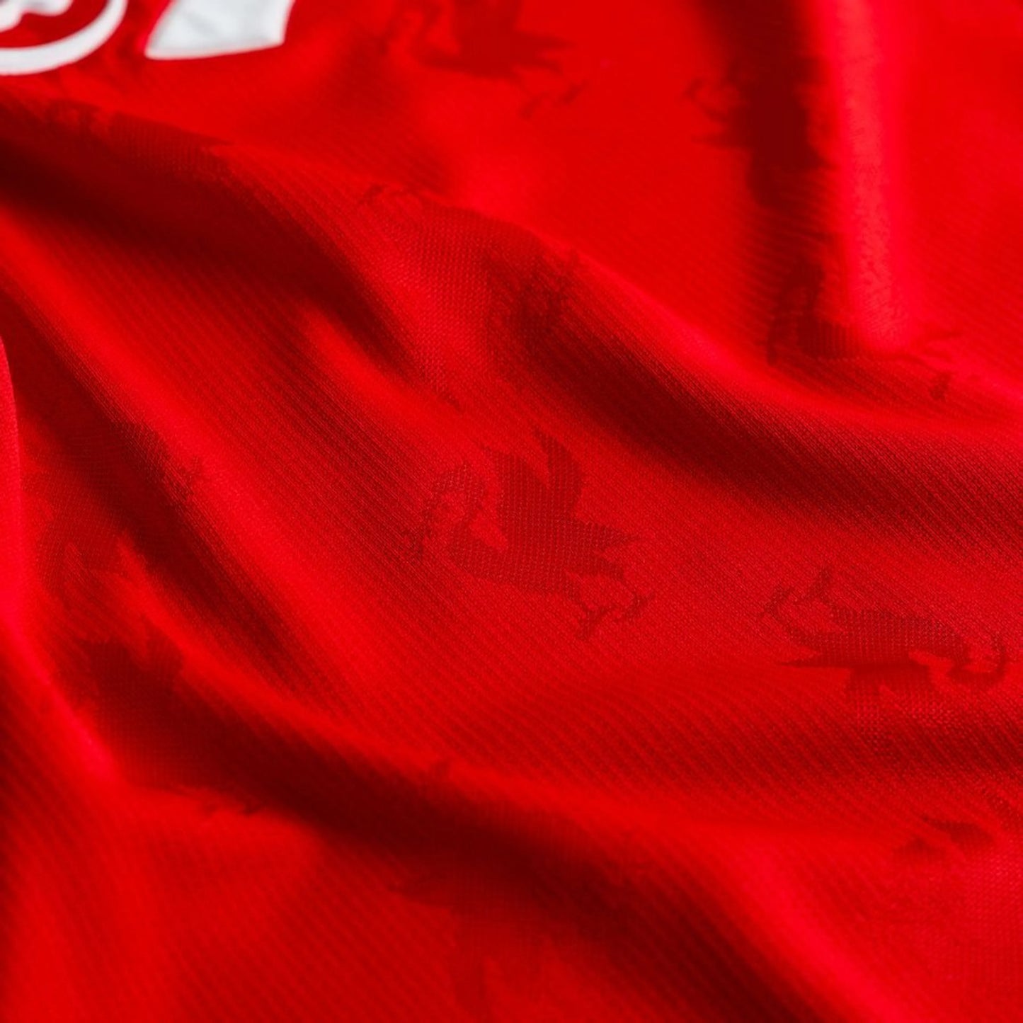 Camisola Liverpool Principal 1996/98 – Retro- Versão Adepto