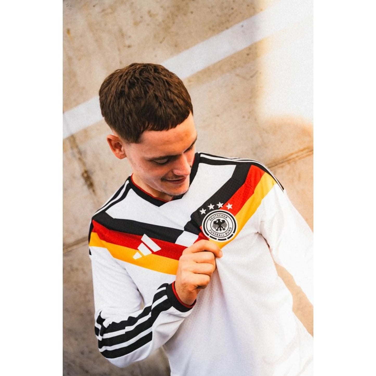 Camisola Alemanha Principal Mundial 2026 – Manga Comprida