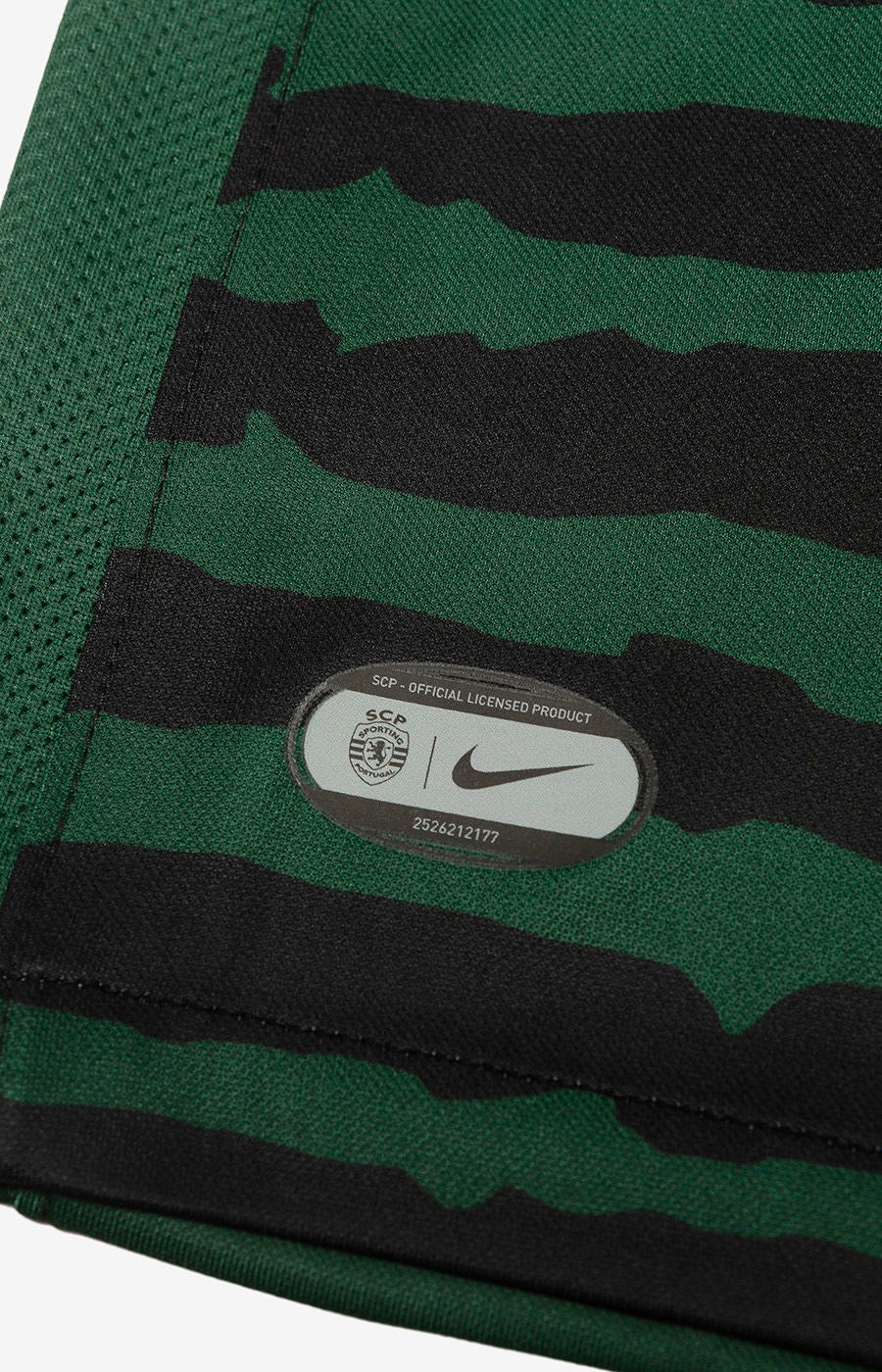 Sporting CP Christmas Kit 2025/26 – Edição Especial – Versão Adepto